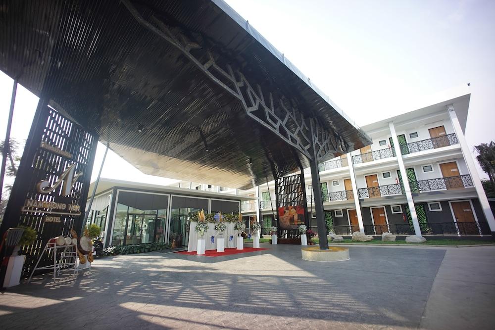 Namthong Nan Hotel Exterior photo